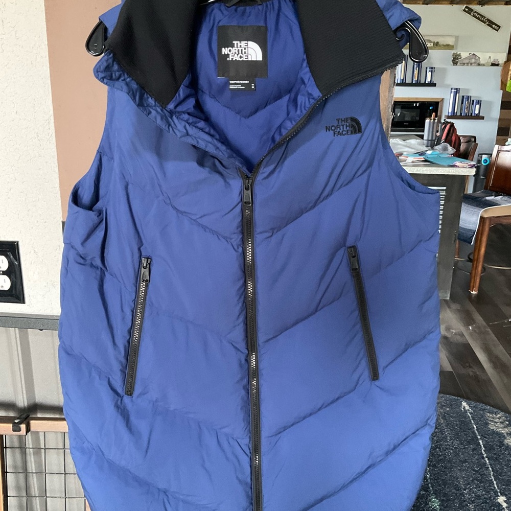 The North Face Men's Royal Blue Quilted Down Vest